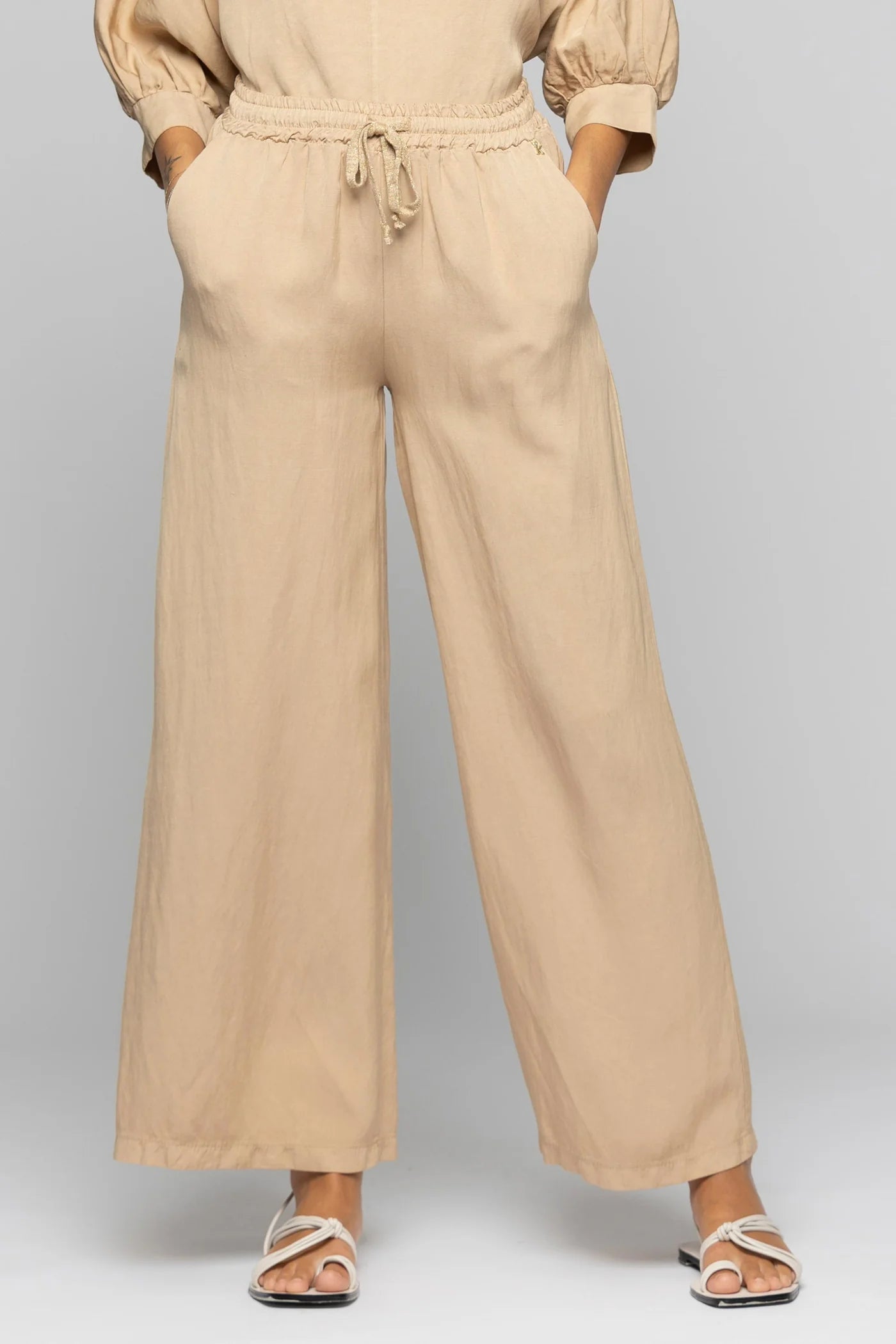 【関税&送料込】The Row Pantaloni Con Coulisse In Vita Reali PANTALONE DONNA MORBIDO CON COULISSE IN VITA - YES·ZEE