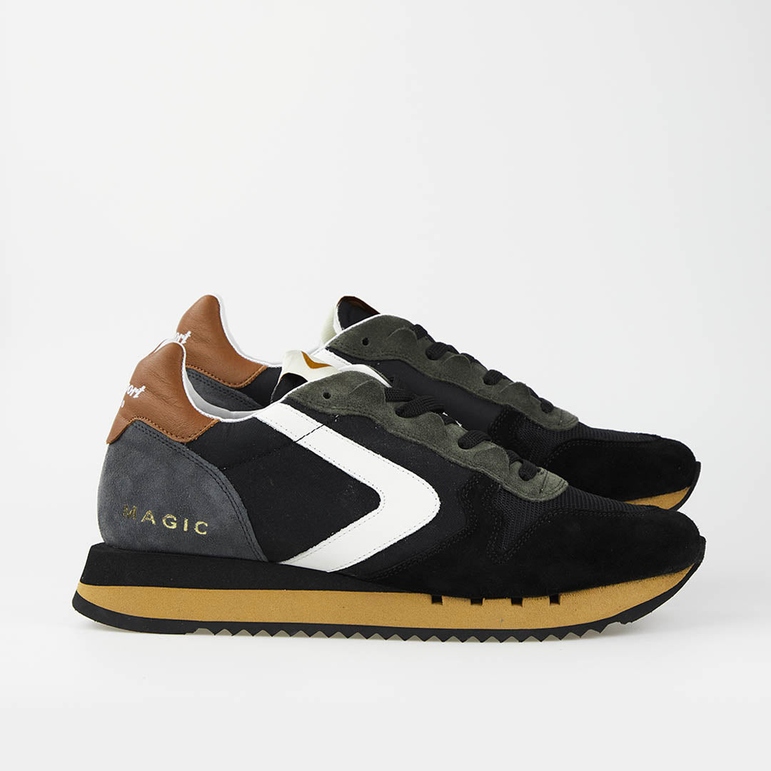 Sneaker in Tela Nylon Magic Run / Nero - Ideal Moda
