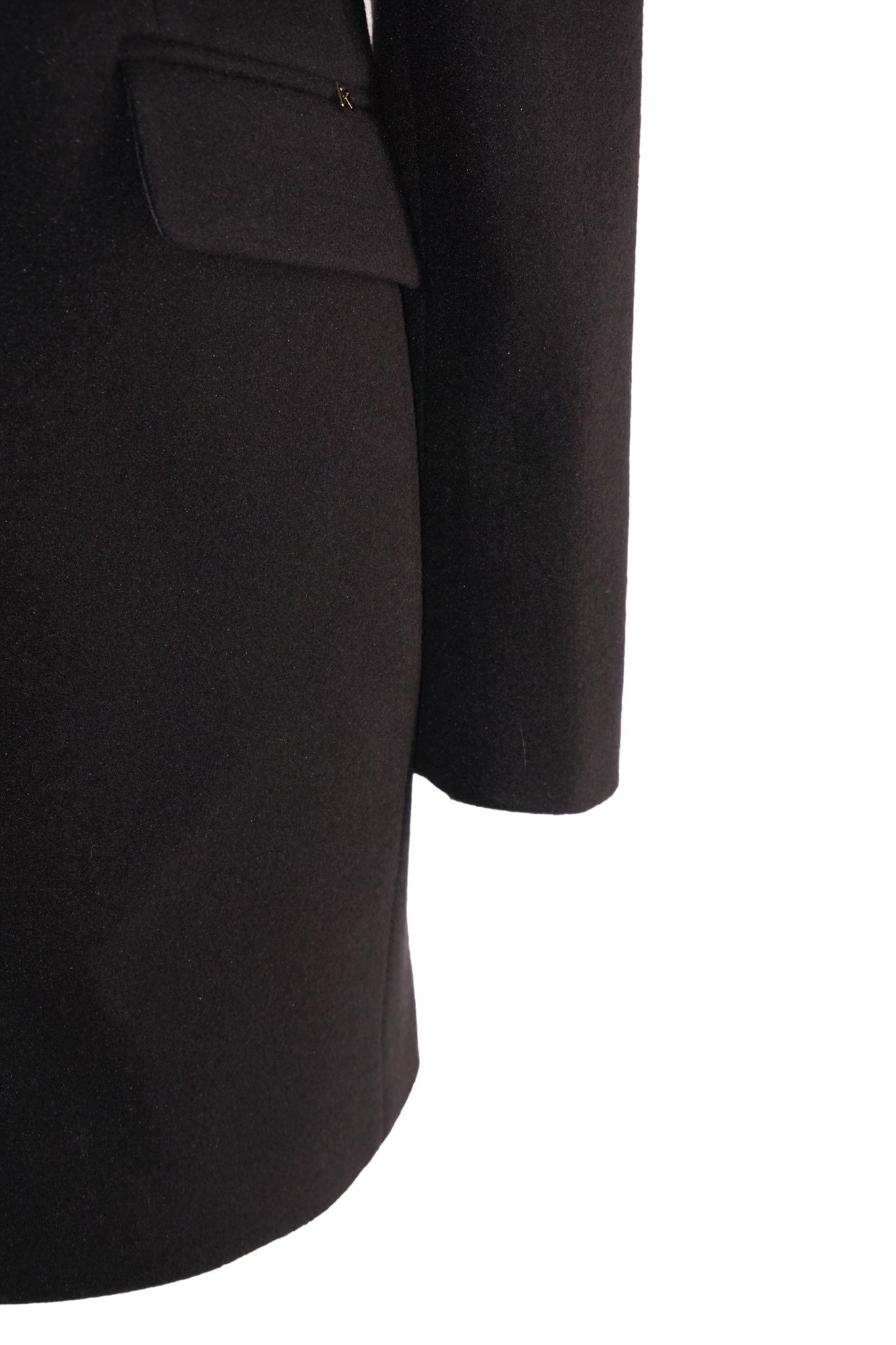 Cappotto dal Taglio Sagomato / Nero - Ideal Moda