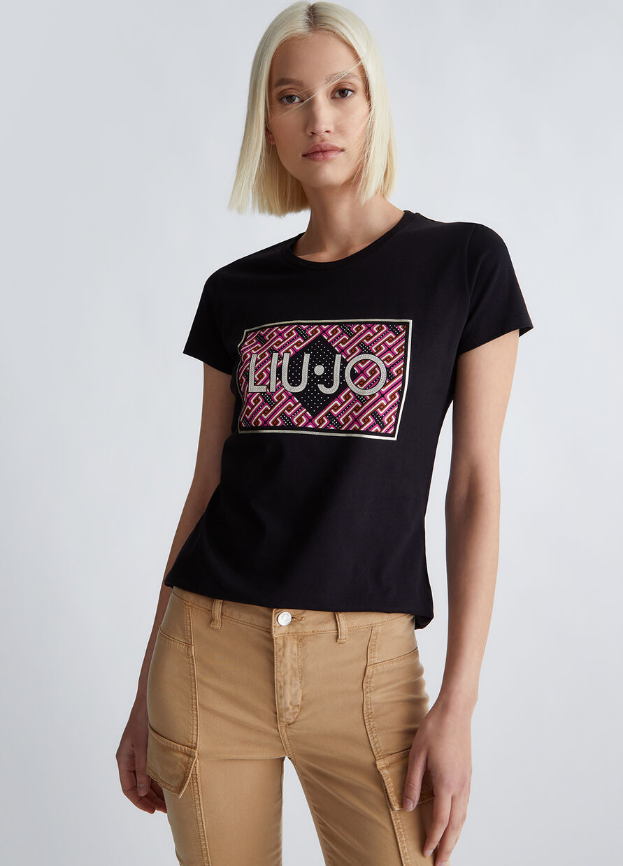 T-Shirt con Logo Frontale / Nero - Ideal Moda