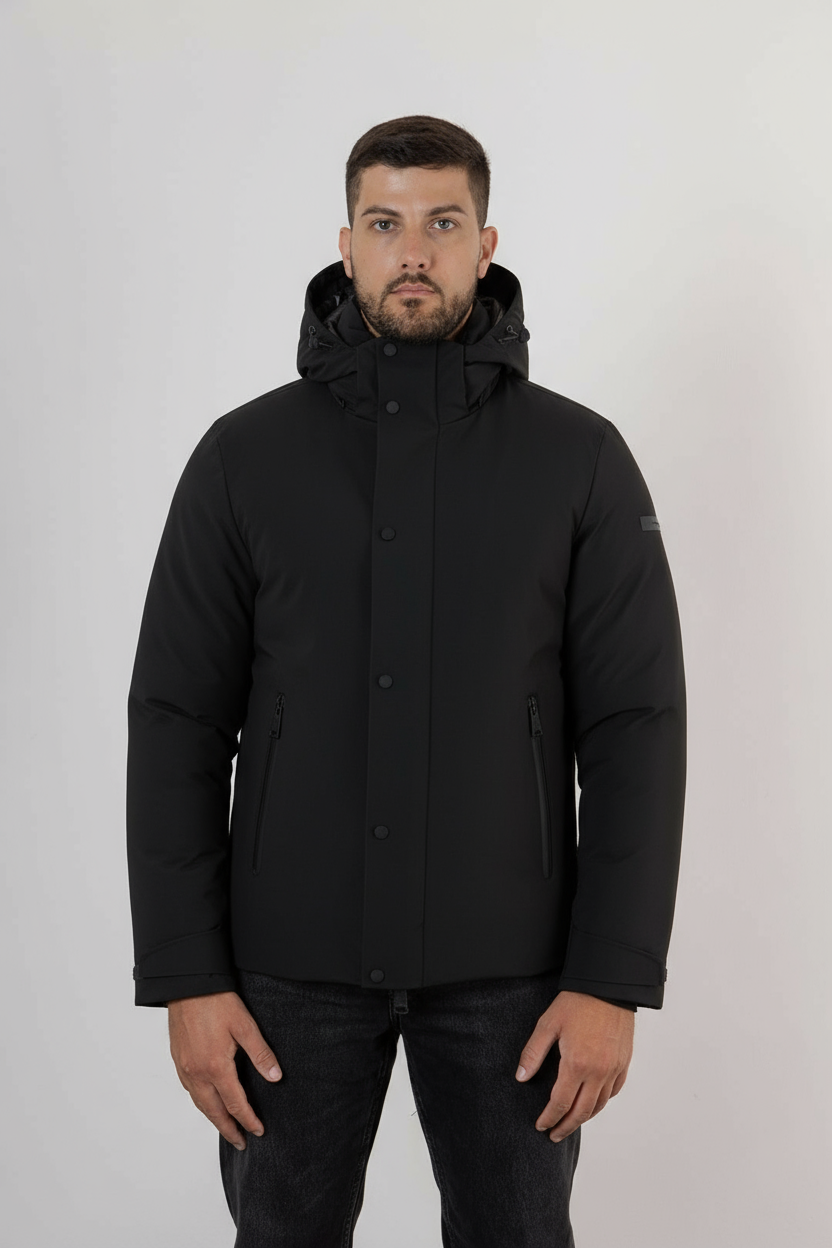 Giubbino in Softshell con Cappuccio Staccabile / Nero
