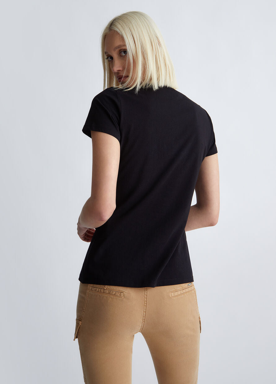 T-Shirt con Logo Frontale / Nero - Ideal Moda