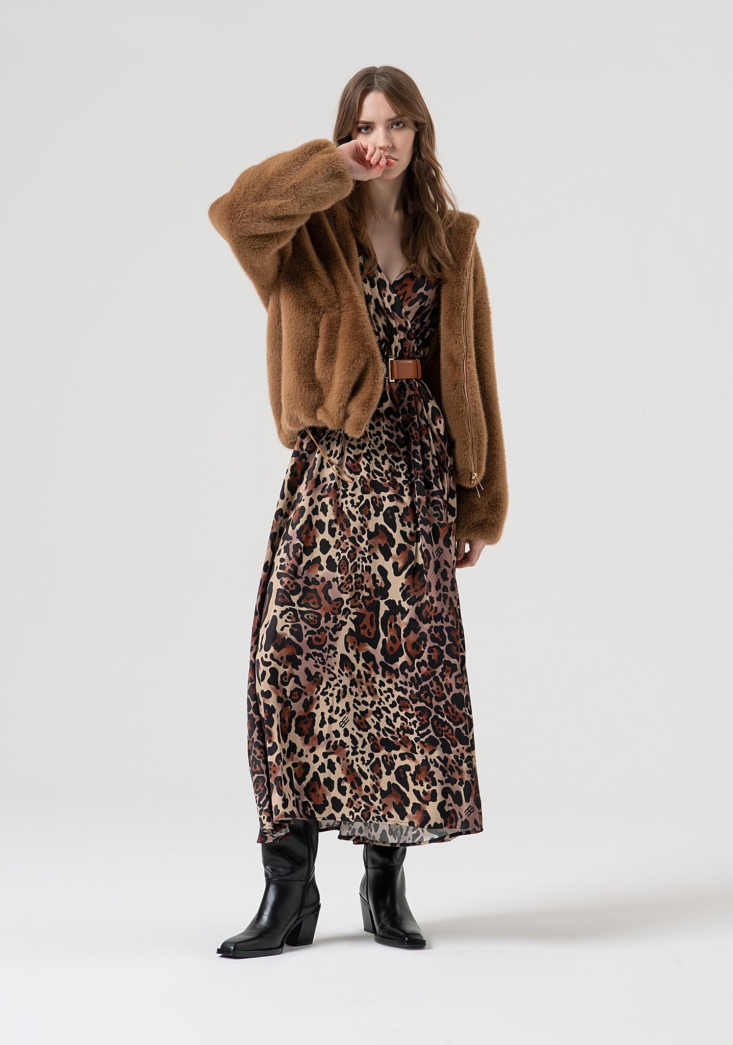 Giacca Bomber in Eco Pelliccia / Marrone