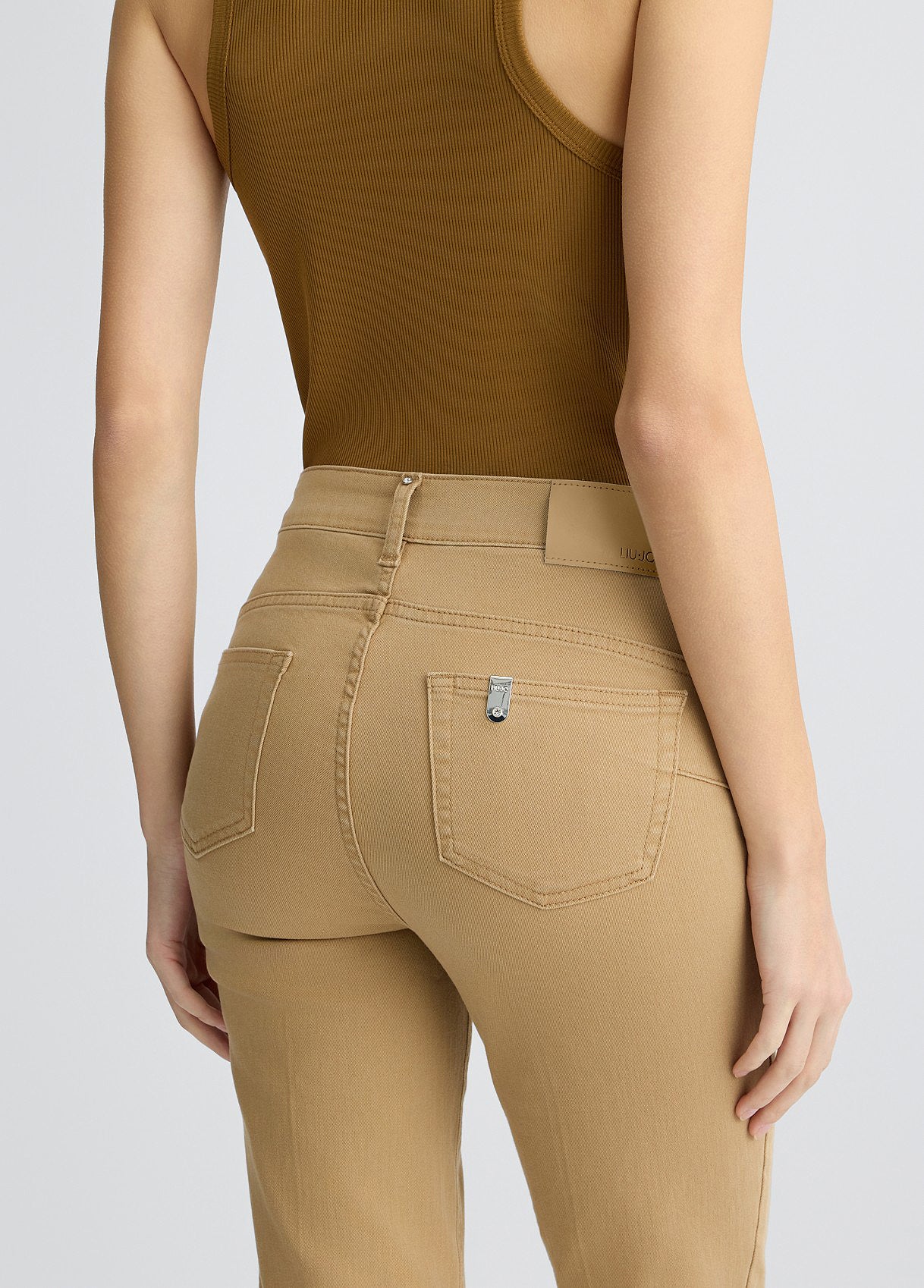 Pantalone Bootcut a Vita Alta / Beige - Ideal Moda