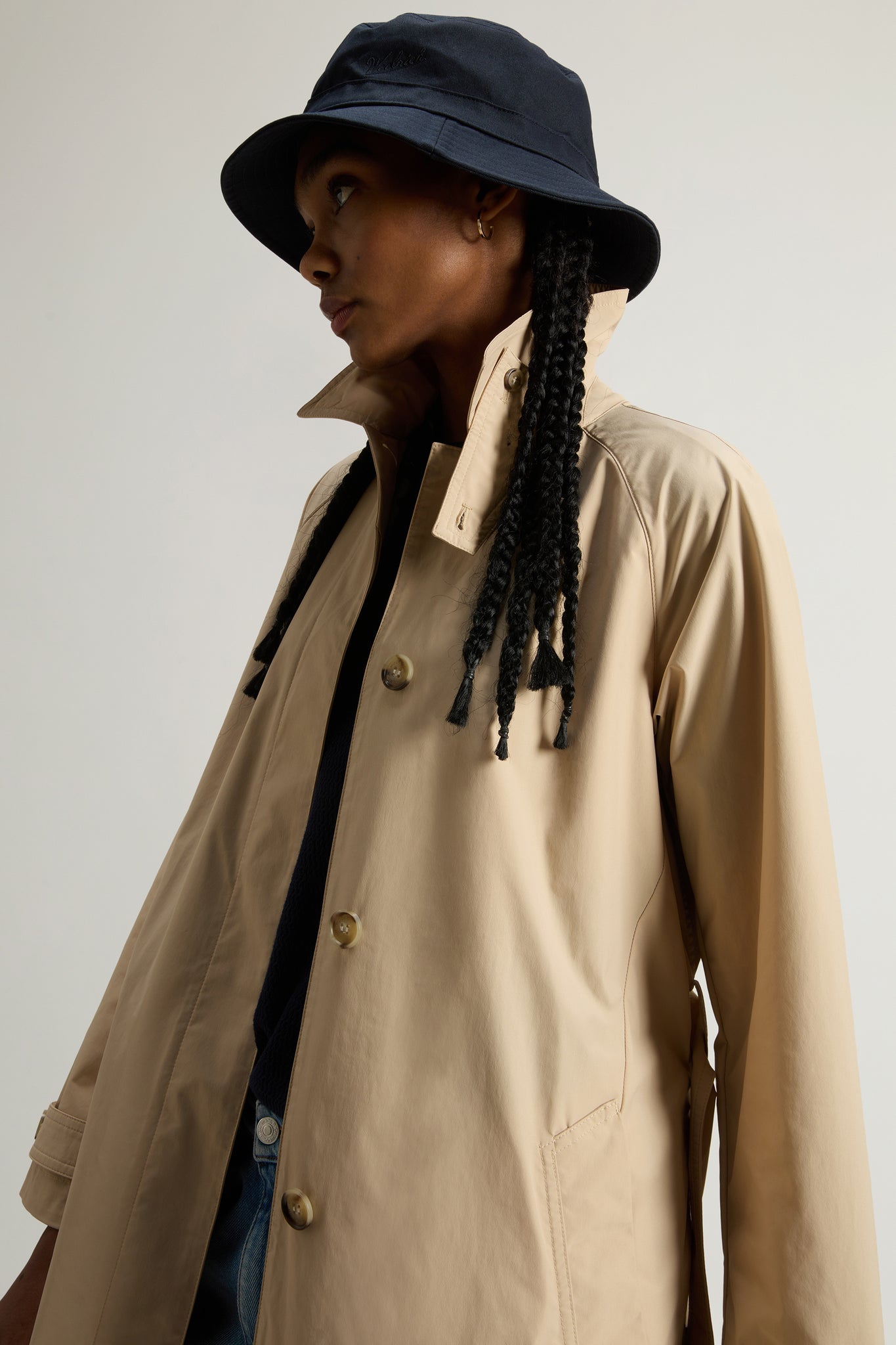 Trench in Tessuto Tecnico / Beige - Ideal Moda