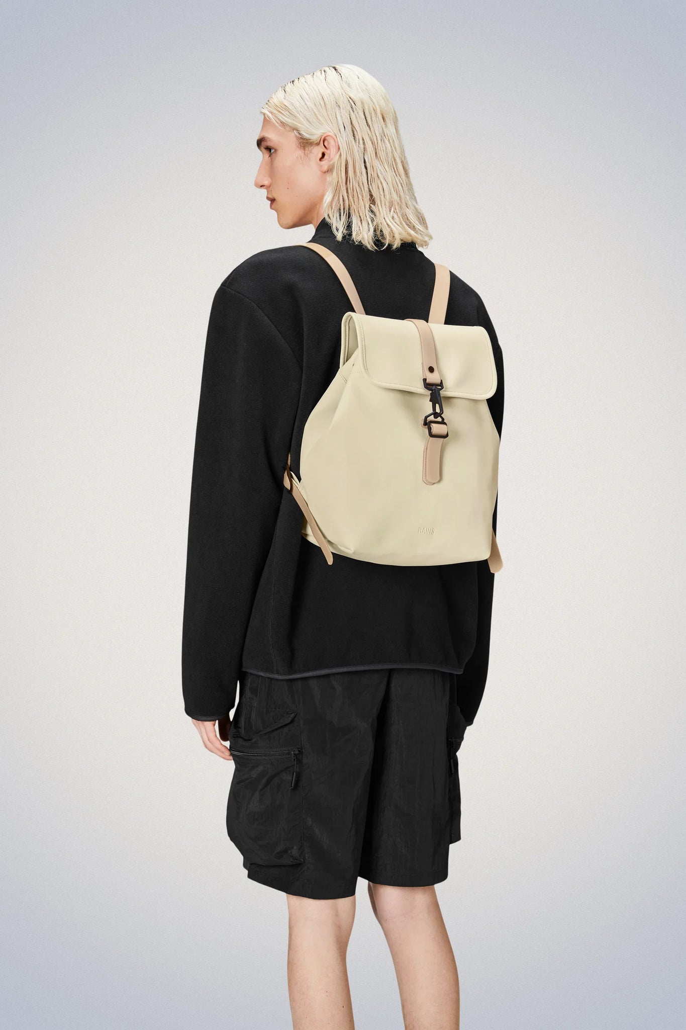 Bucket Backpack Impermeabile / Beige - Ideal Moda