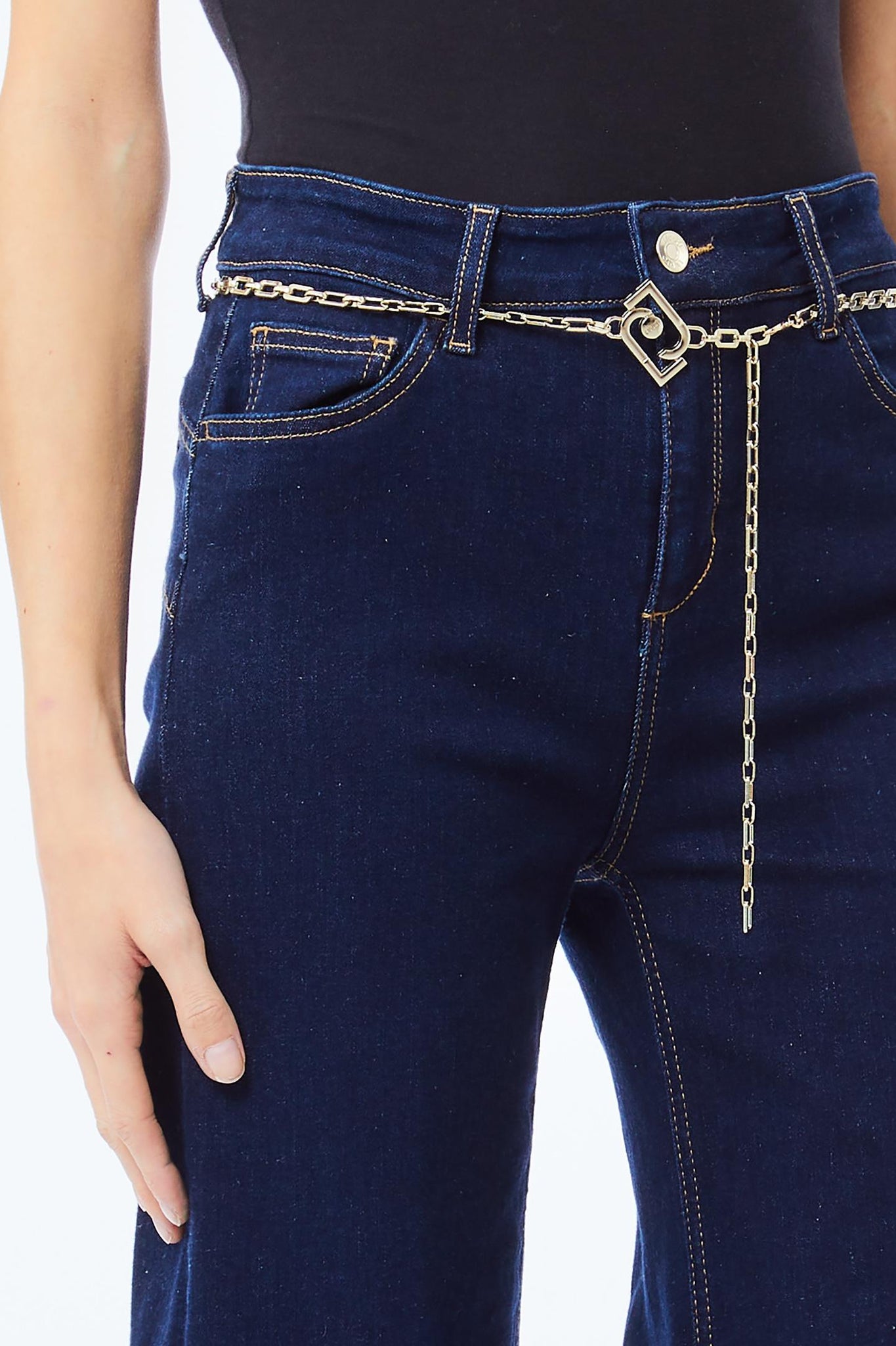 Jeans con Cintura / Jeans