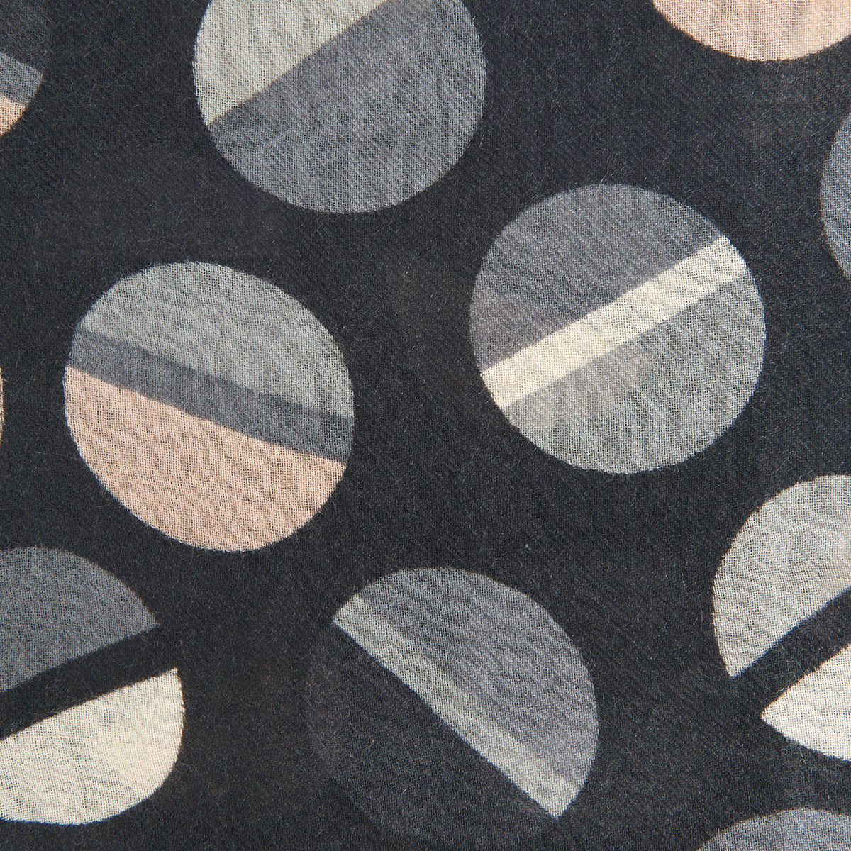 Sciarpa In Pura Lana Merino Intrecciata – 60x180 Cm Con Frange, Prodotta In Germania, Nero
