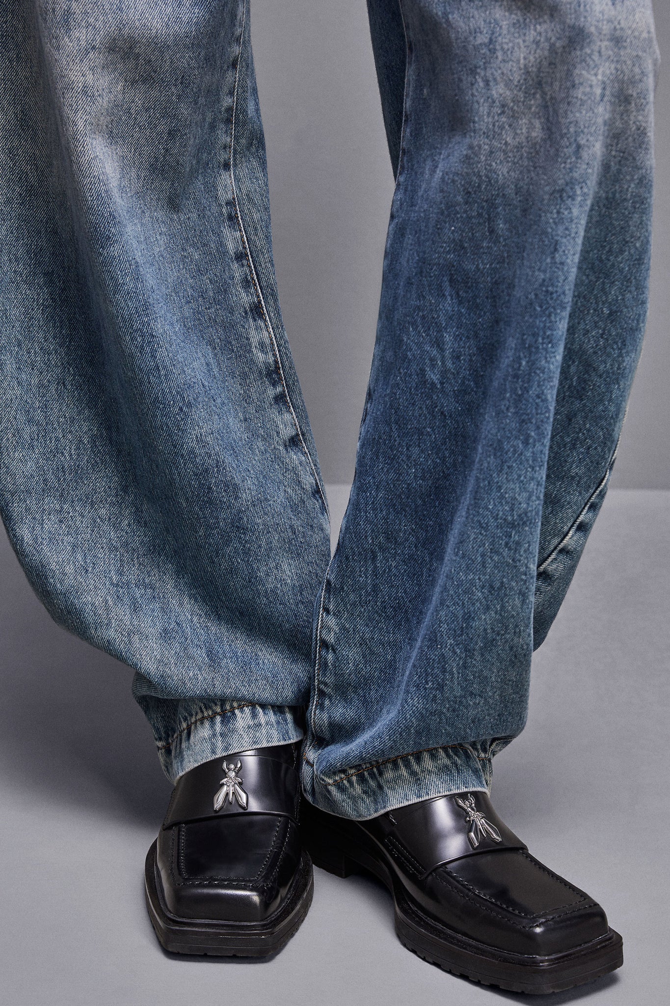 Mocassini con Punta Quadrata in Pelle / Nero - Ideal Moda
