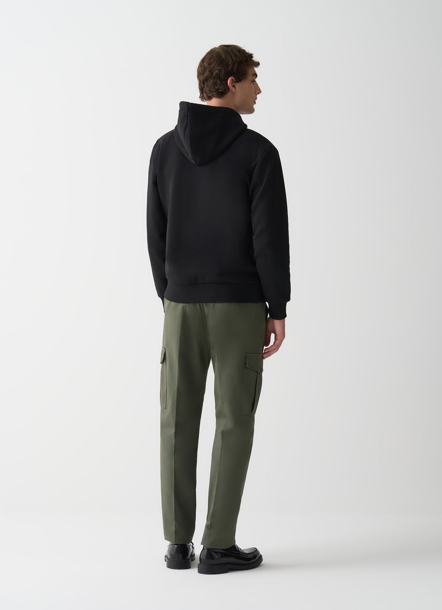 Felpa con Cappuccio e Zip / Nero