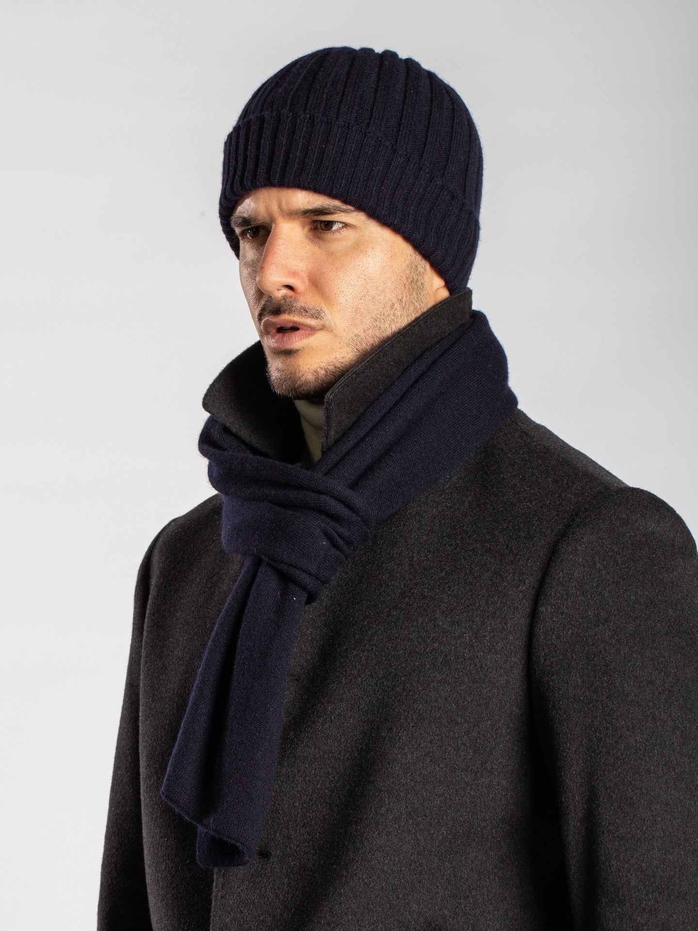 Cappellino in Maglia Inglese in Cashmere / Blu - Ideal Moda