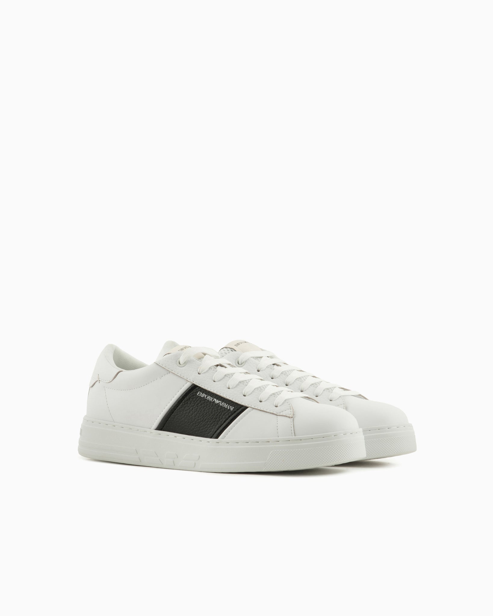 Sneakers in Pelle con Dettaglio Logato / Bianco - Ideal Moda