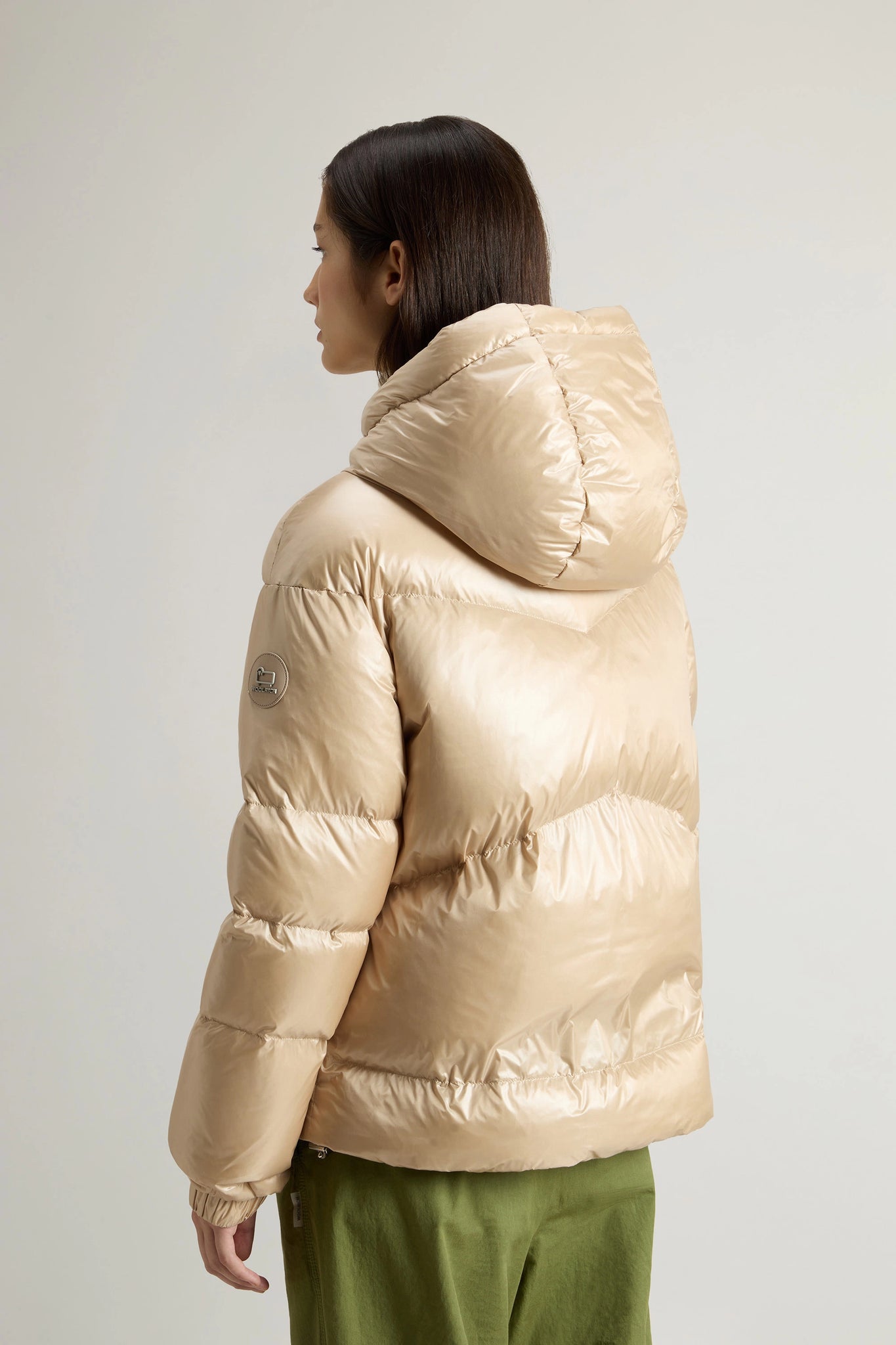 Piumino Corto Aliquippa in Nylon Lucido / Beige - Ideal Moda