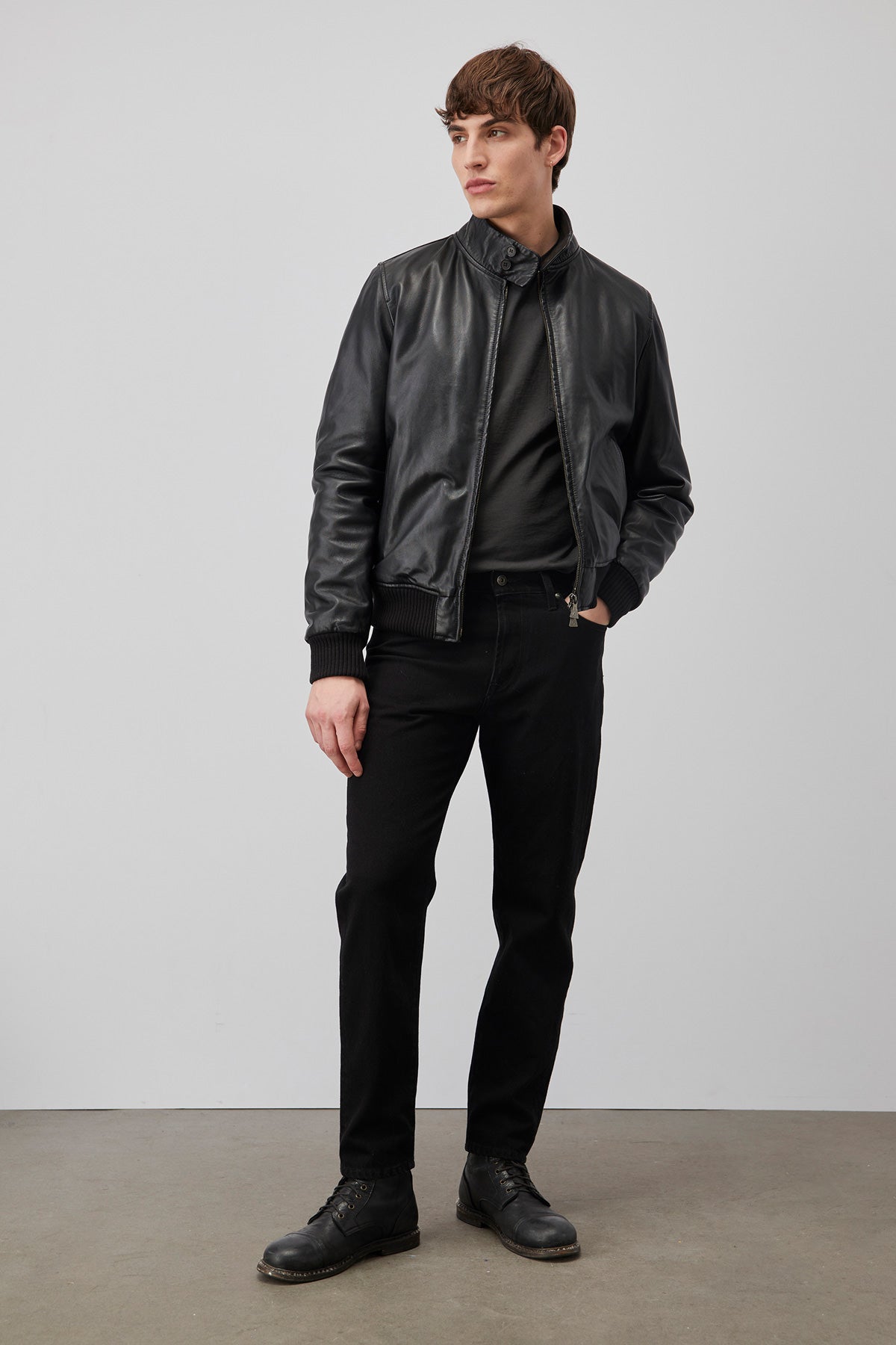 Giubbino in Pelle con Zip / Nero - Ideal Moda