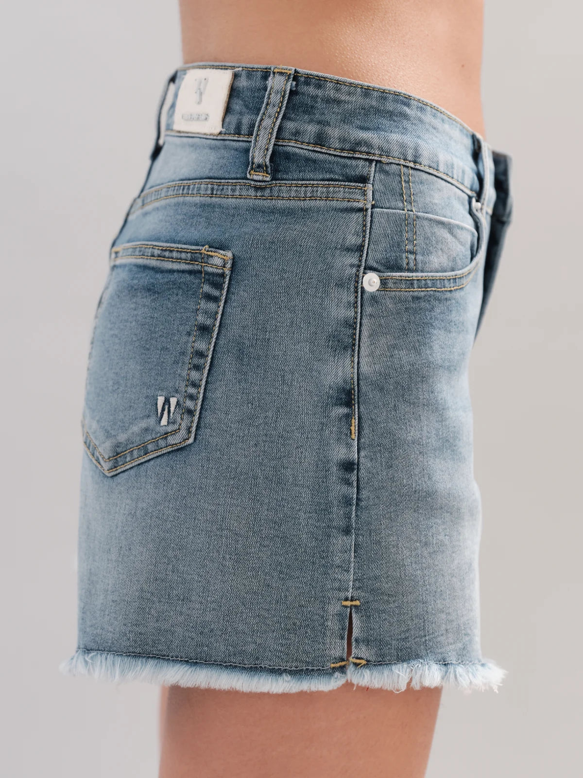 Shorts in Denim / Jeans - Ideal Moda