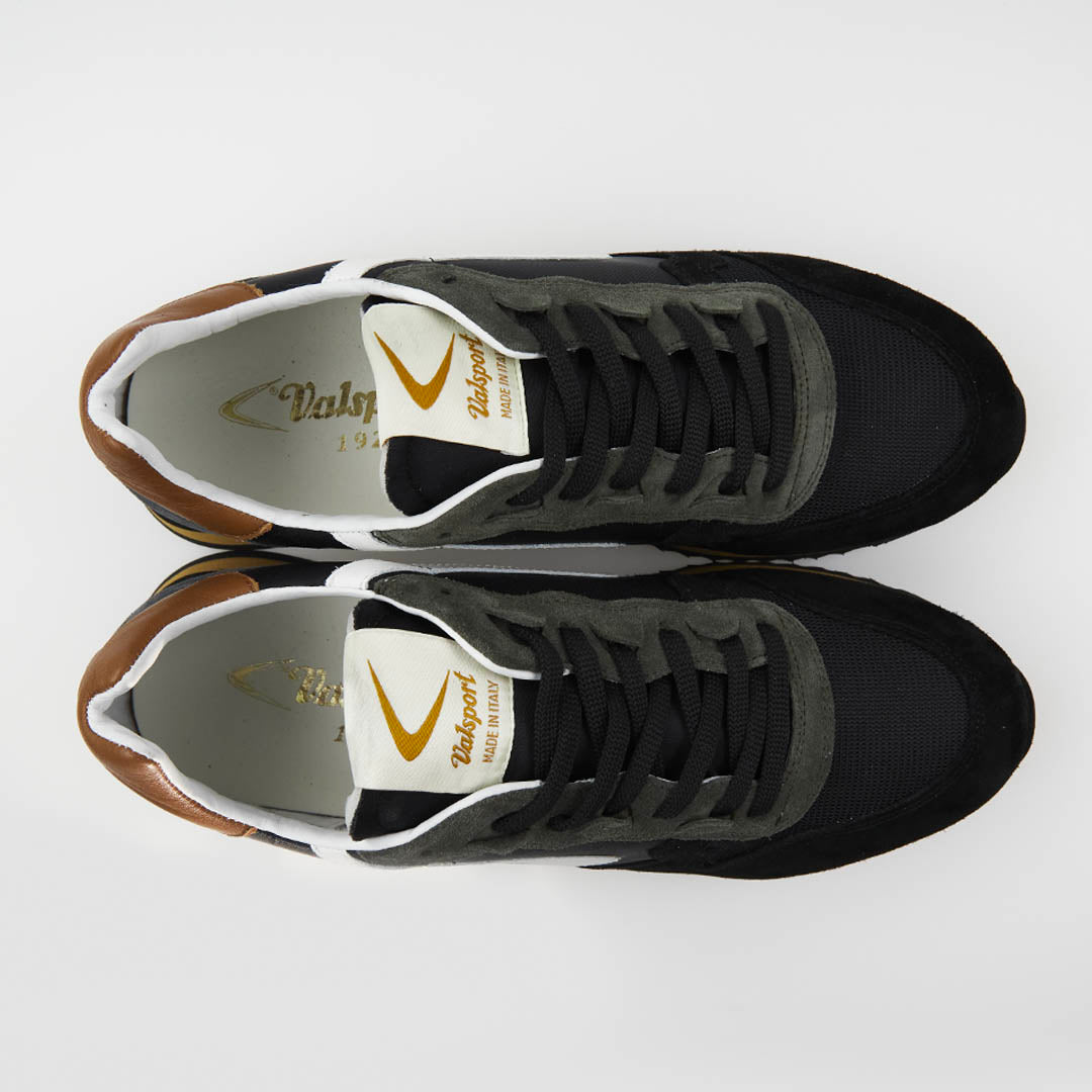 Sneaker in Tela Nylon Magic Run / Nero - Ideal Moda