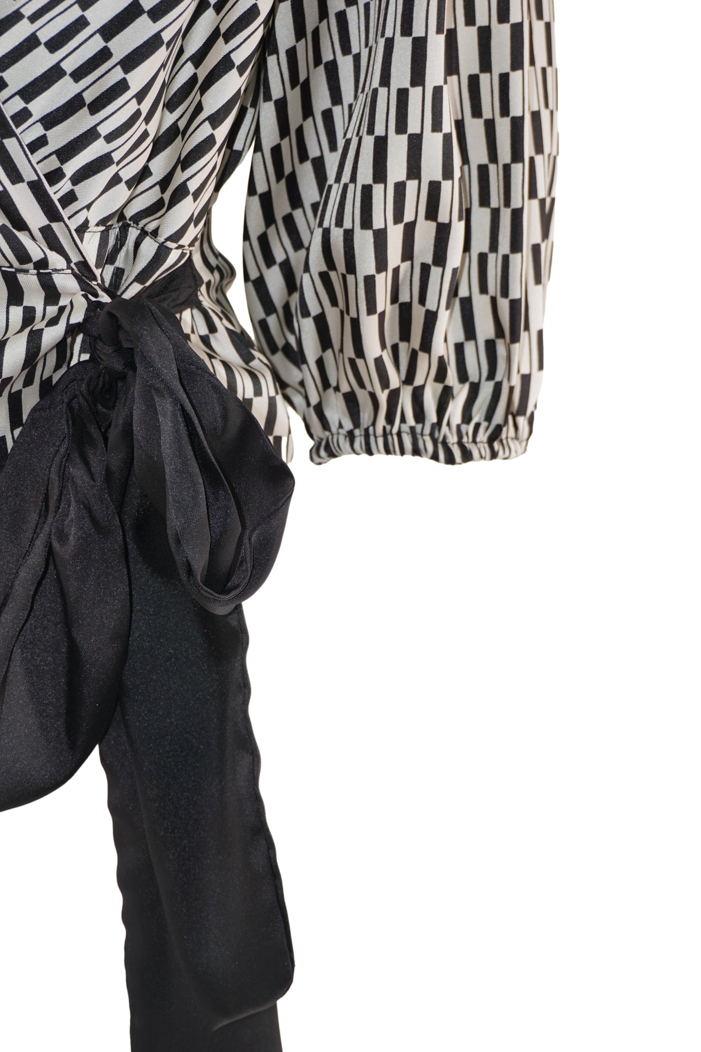 Blusa con Fantasia / Nero - Ideal Moda