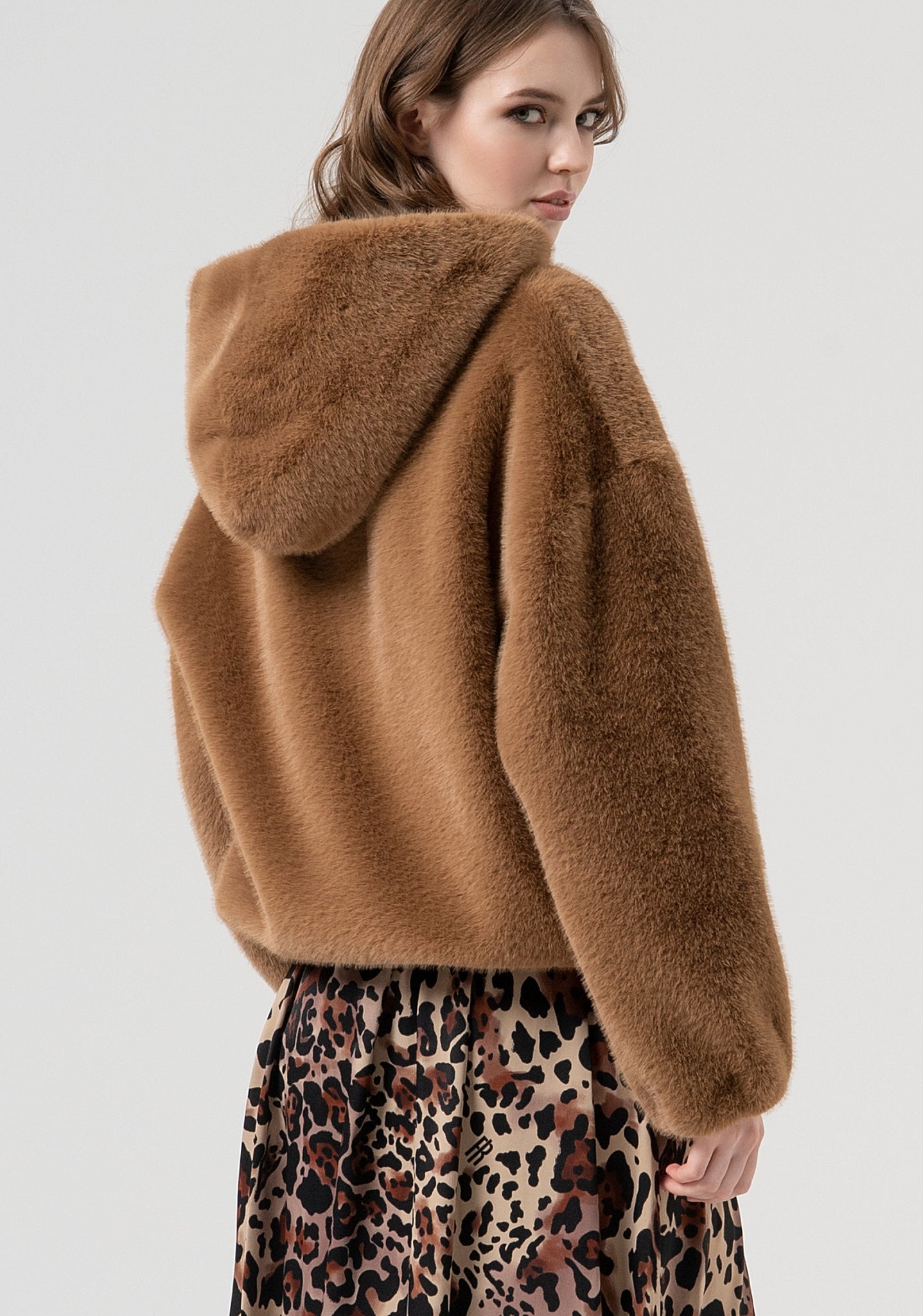 Giacca Bomber in Eco Pelliccia / Marrone