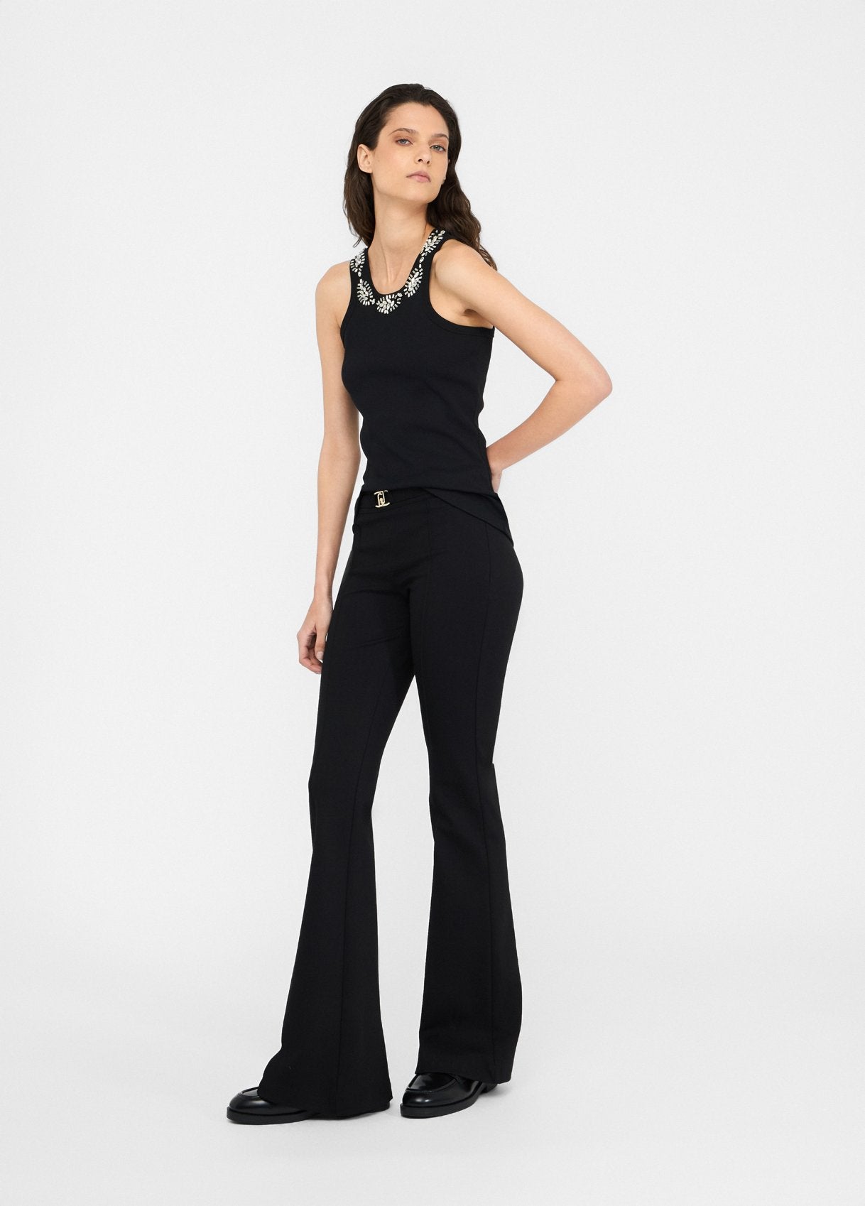 Pantalone Flare con Cintura / Nero