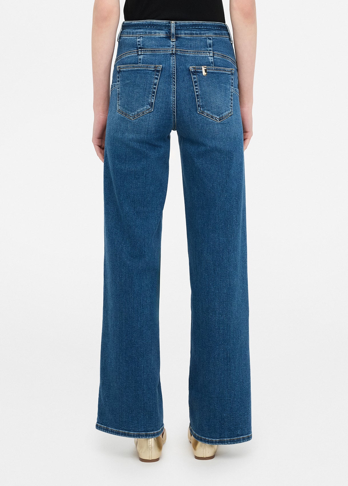 Jeans Flare Cropped con Cintura / Jeans - Ideal Moda