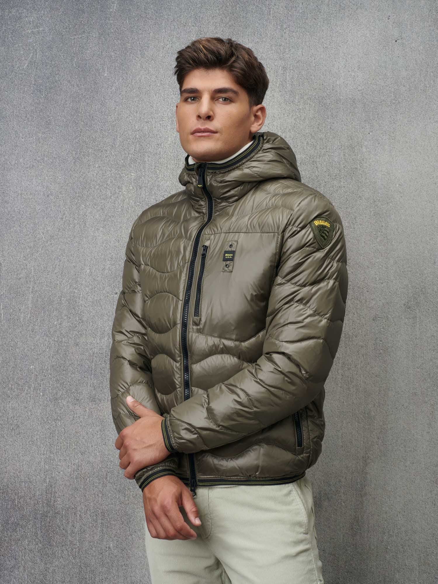 Piumino Leggero ad Onde Wave / Verde - Ideal Moda