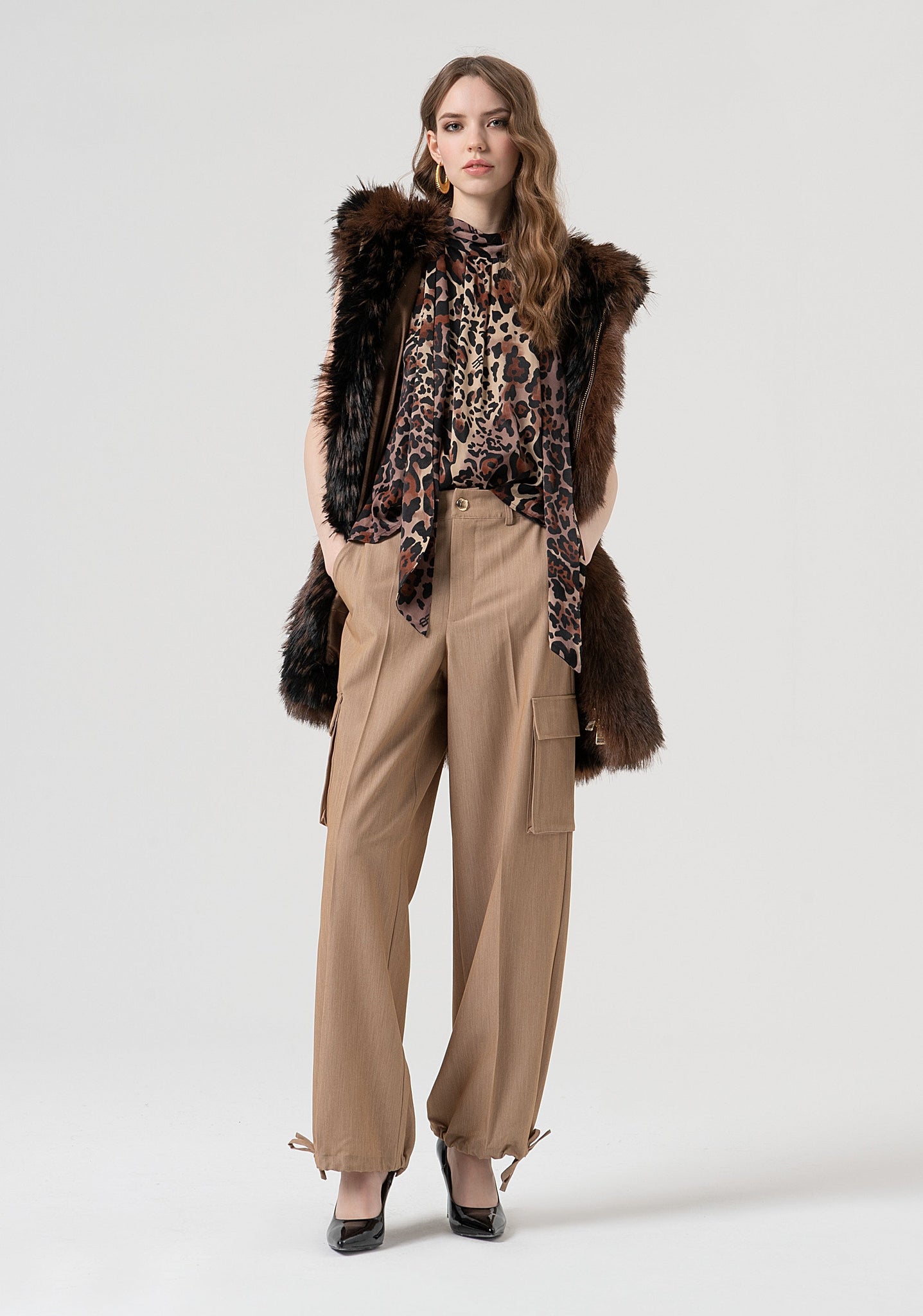 Pantalone Cargo con Vita Regolare / Beige