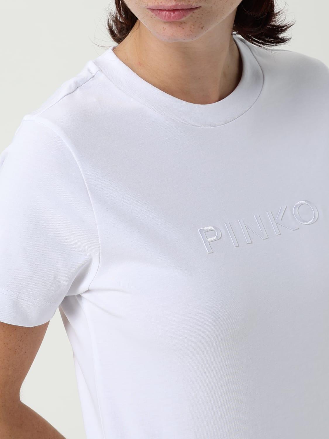 T-Shirt Mezze Maniche con Ricamo / Bianco - Ideal Moda