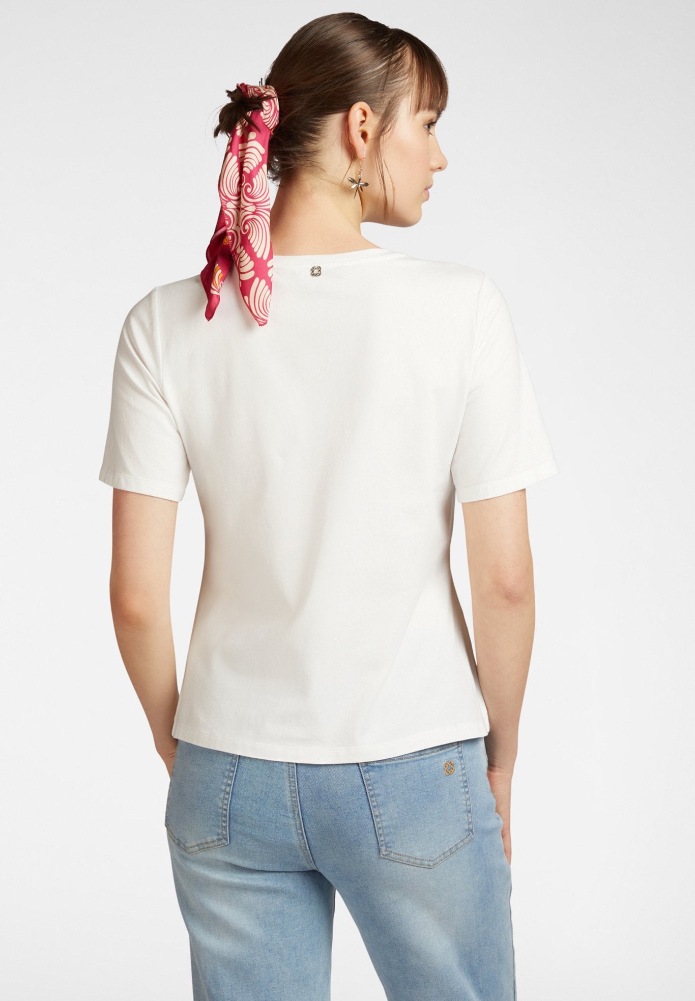T-Shirt con Ricami / Bianco - Ideal Moda