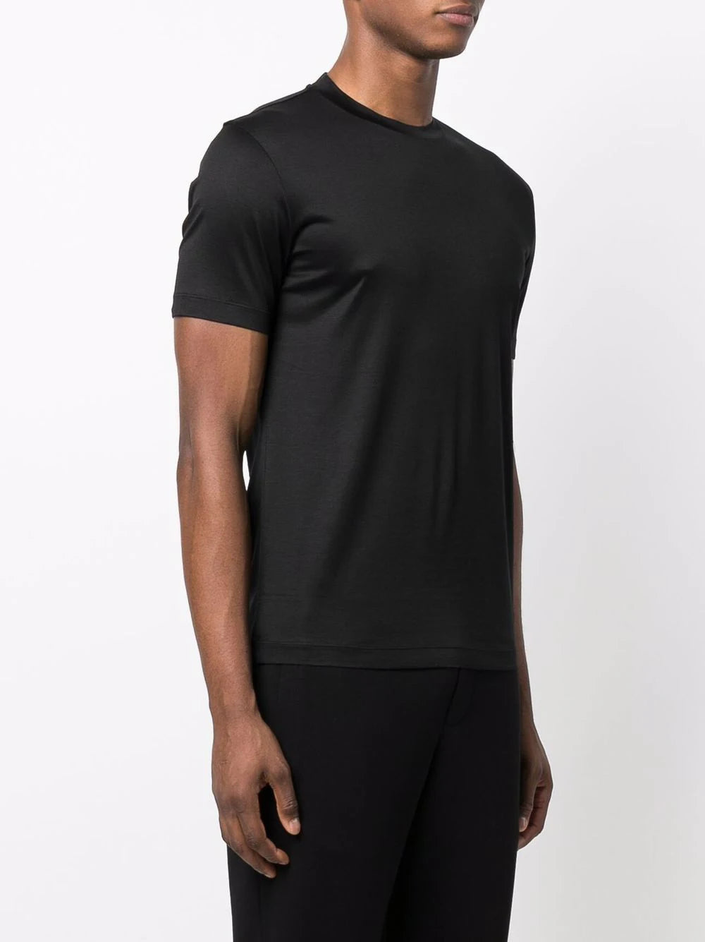 T-Shirt con Applicazione / Nero - Ideal Moda