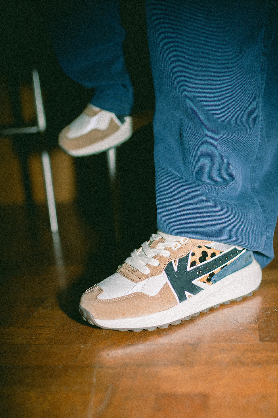 Sneaker Detroit Glam in Camoscio / Beige
