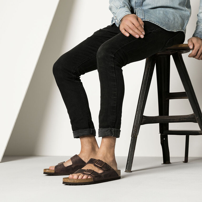 Sandalo Birkenstock Arizona / Marrone - Ideal Moda