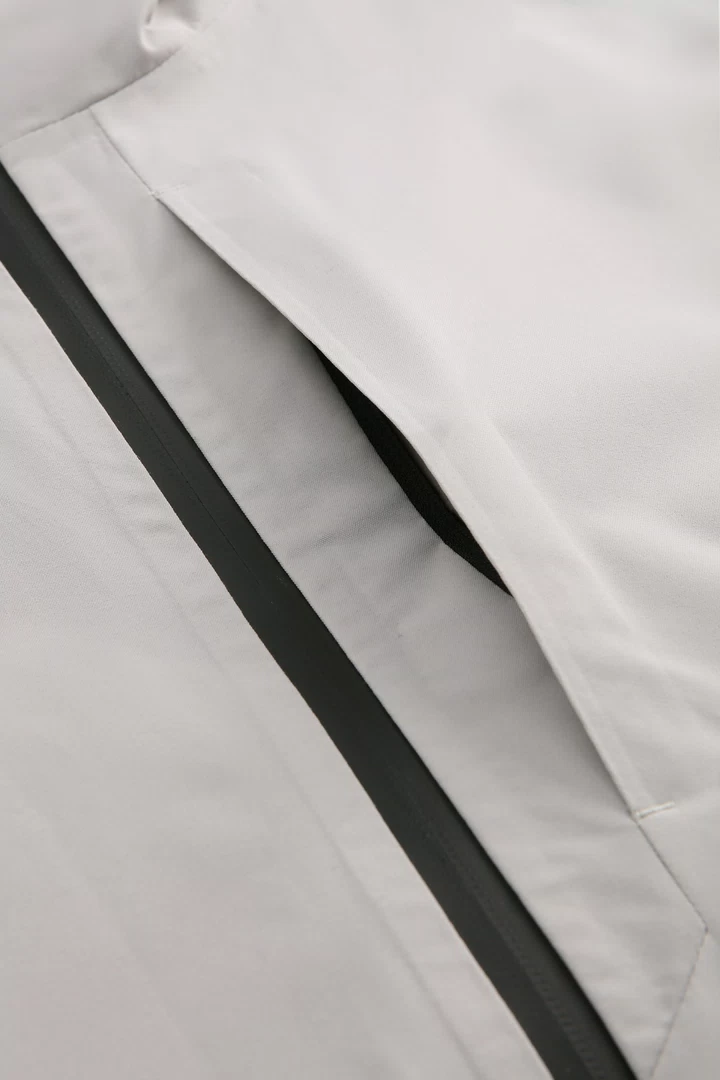 Giacca Woolrich Impermeabile / Bianco - Ideal Moda