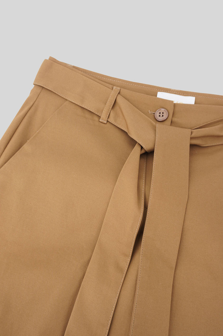 Pantaloncino con Cintura / Marrone - Ideal Moda