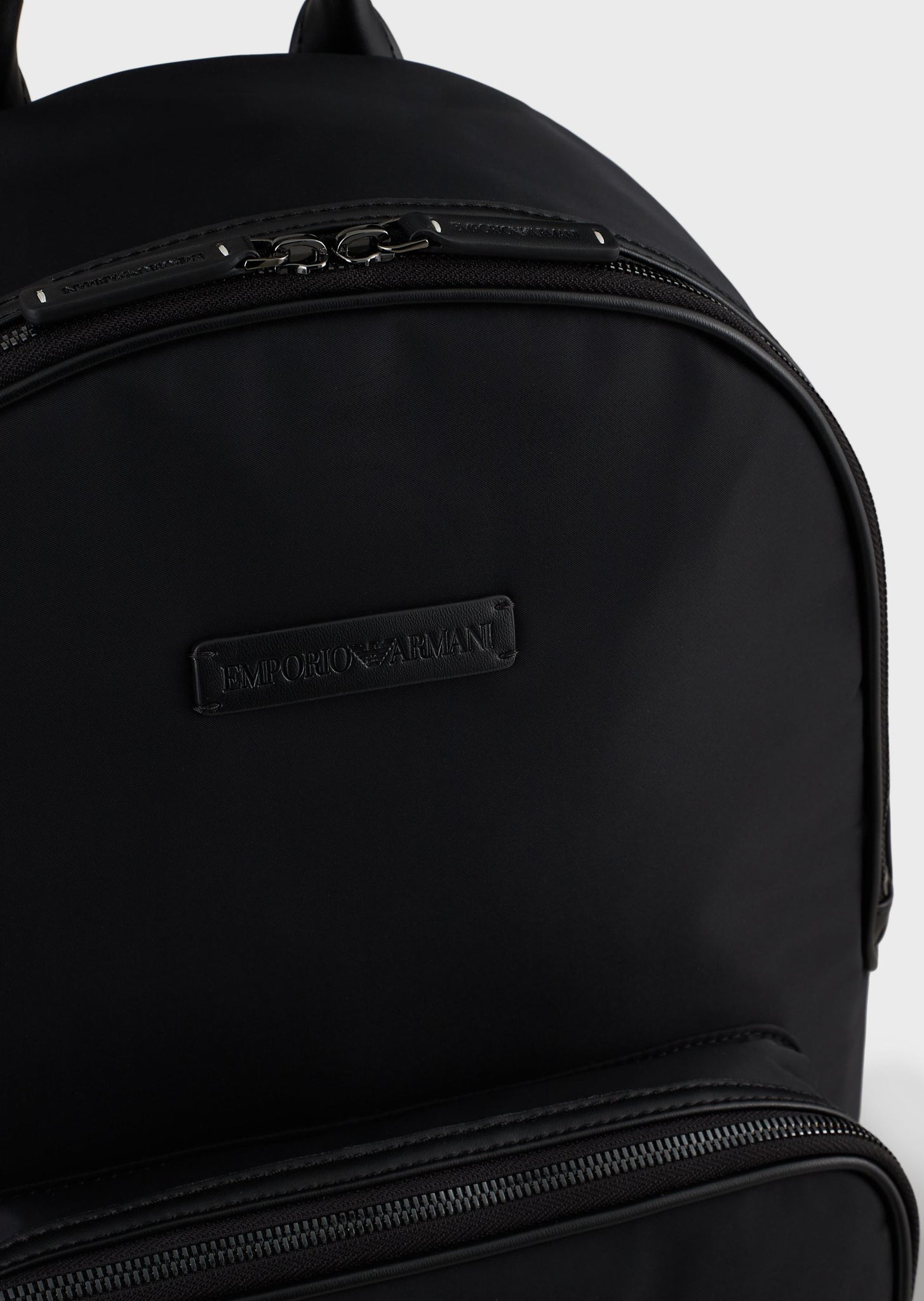 Zaino in nylon imbottito con patch logo / Nero - Ideal Moda