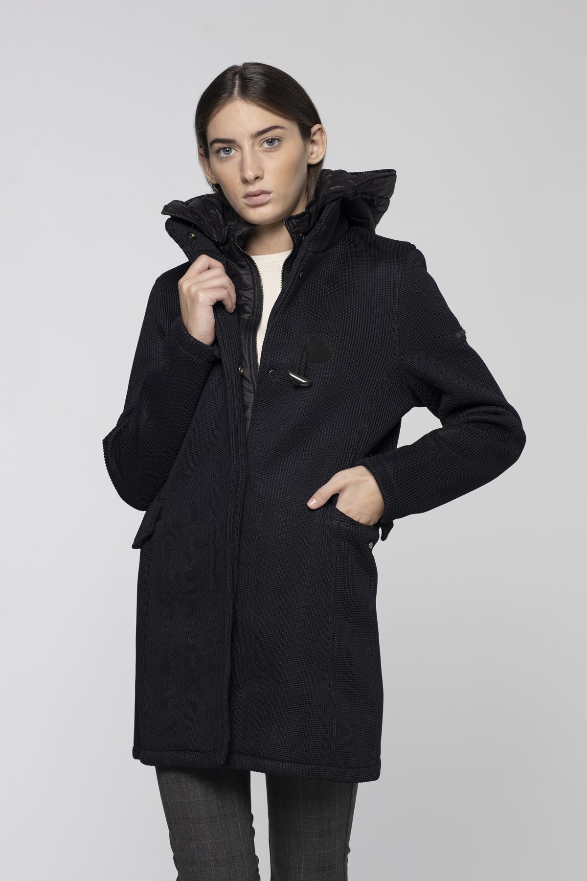 Giubbino Lungo in Tussuto / Nero - Ideal Moda