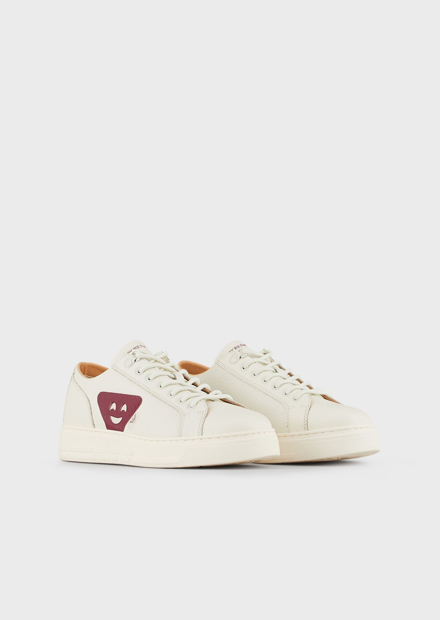 Sneakers in pelle con patch Emoji / Bianco - Ideal Moda