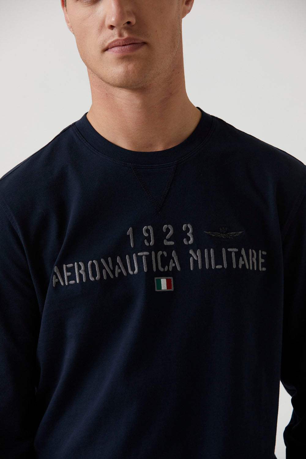 T-Shirt con Logo Manica Lunga Aeronautica Militare / Blu - Ideal Moda