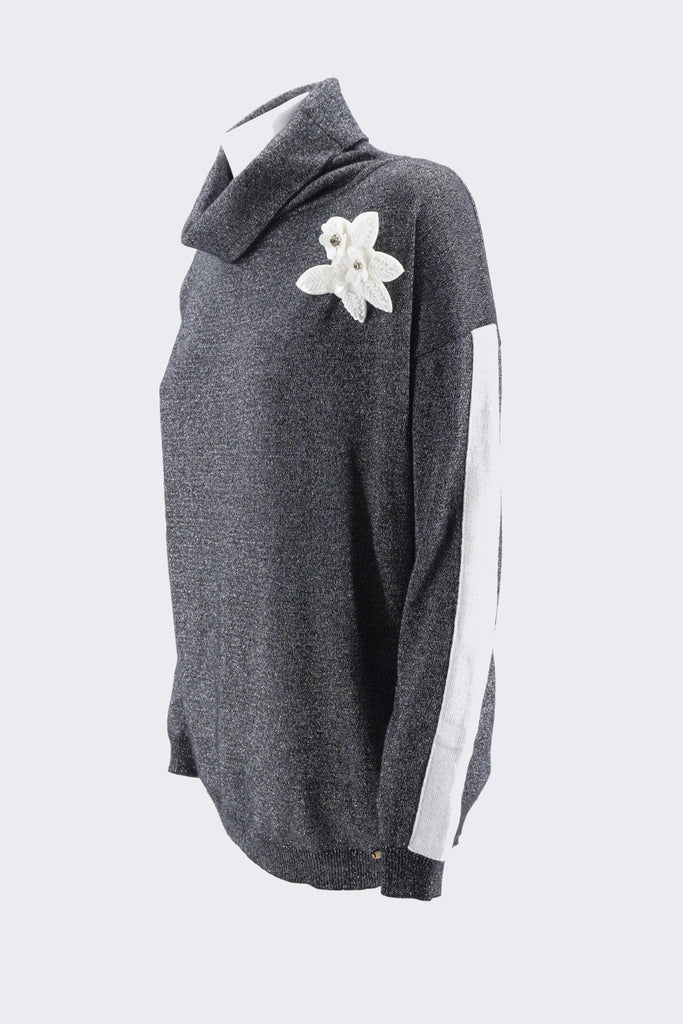 Maglia Collo Alto con Applicazione / Nero - Ideal Moda