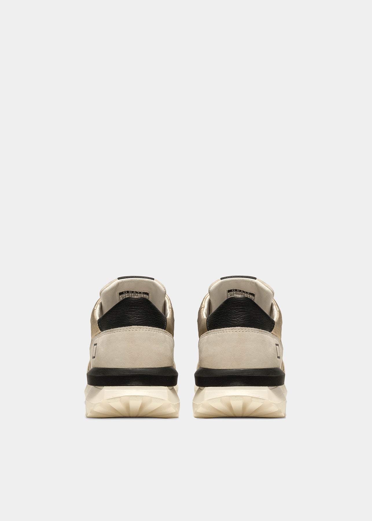 Sneaker DATE Luna Laminated / Oro - Ideal Moda