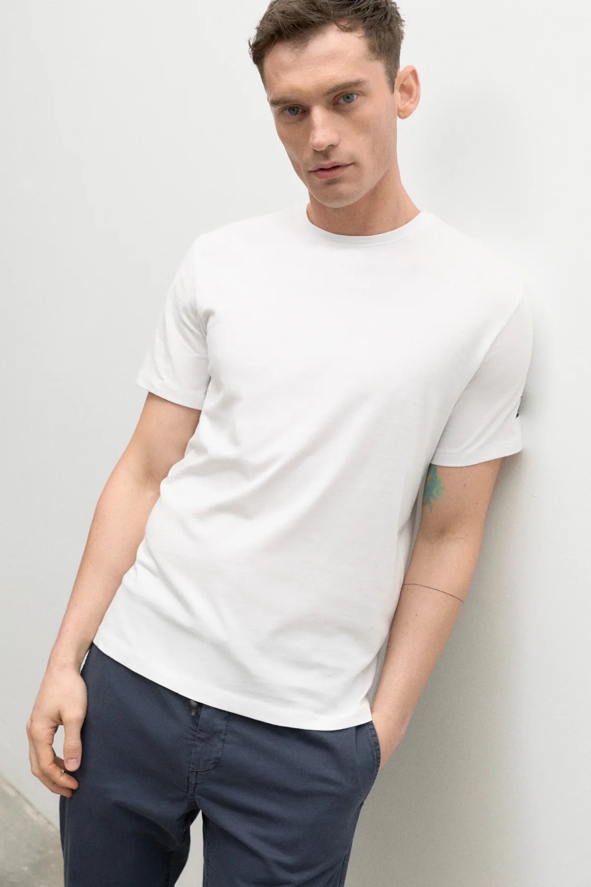T-Shirt con Logo Ecoalf / Bianco - Ideal Moda