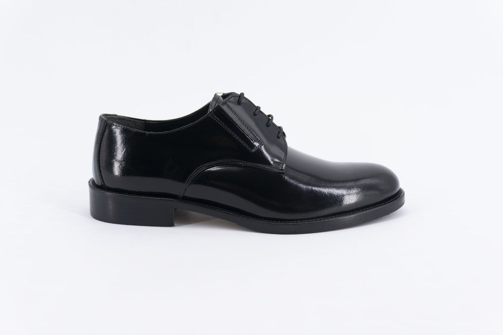 Stringata in Pelle / Nero - Ideal Moda