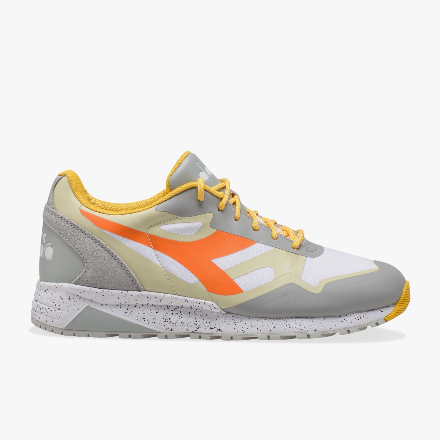 Scarpa sportiva N902 Outdoor / Bianco - Ideal Moda