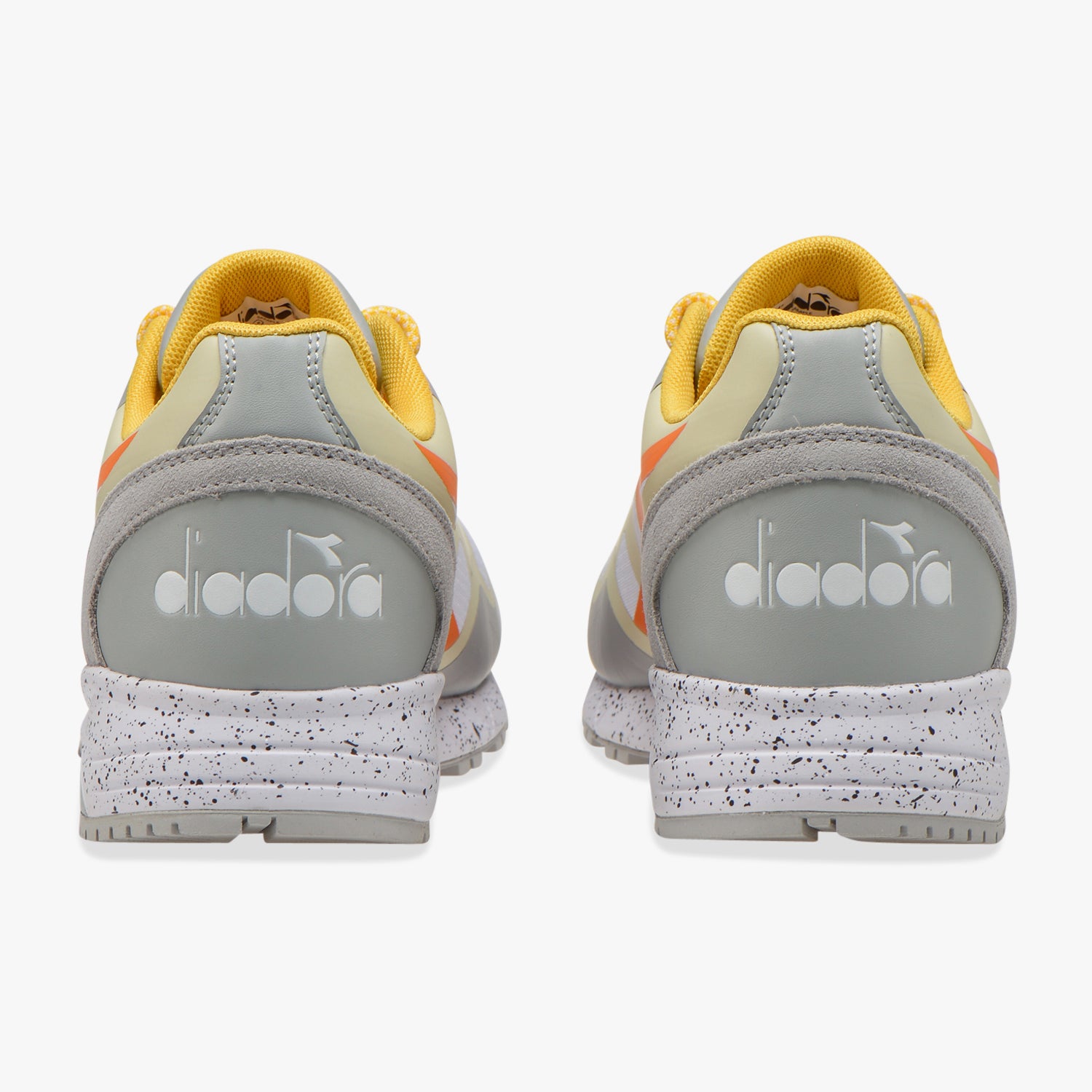 Scarpa sportiva N902 Outdoor / Bianco - Ideal Moda