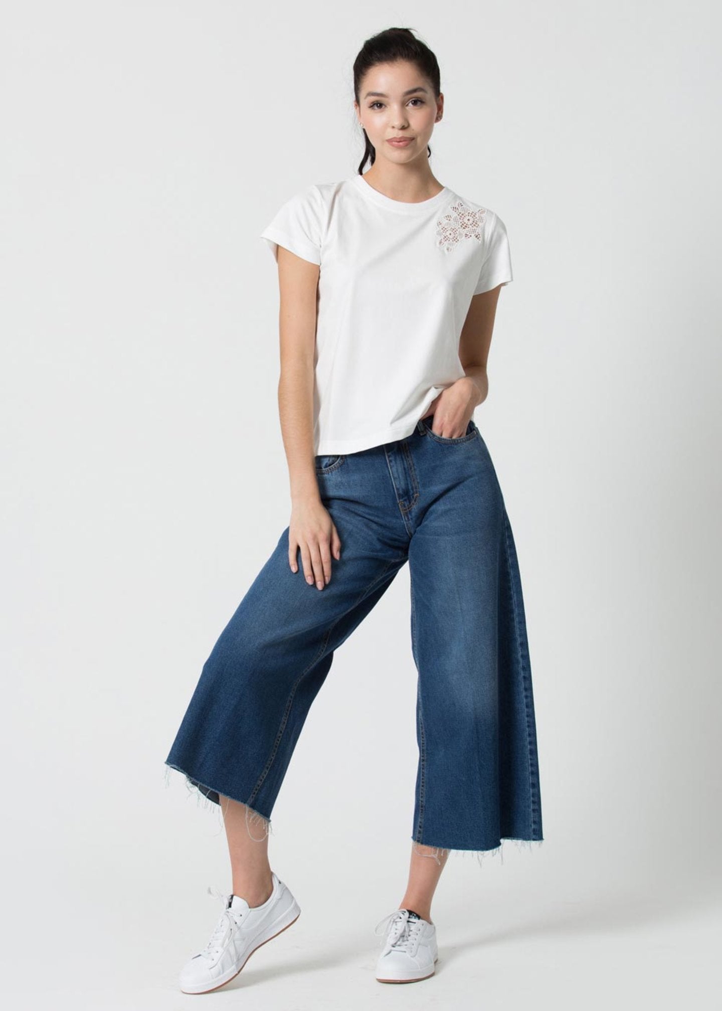 T-Shirt Kocca Girocollo / Bianco - Ideal Moda
