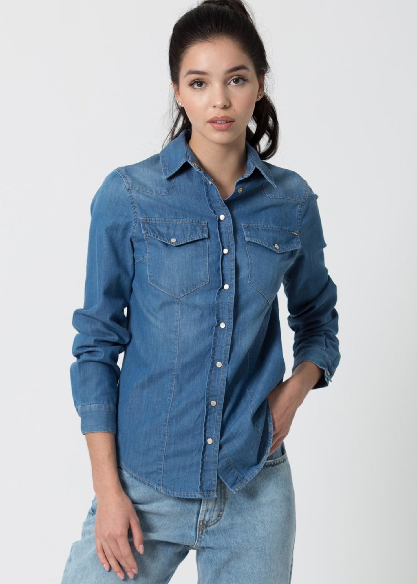 Camicia Kocca in Denim / Jeans - Ideal Moda
