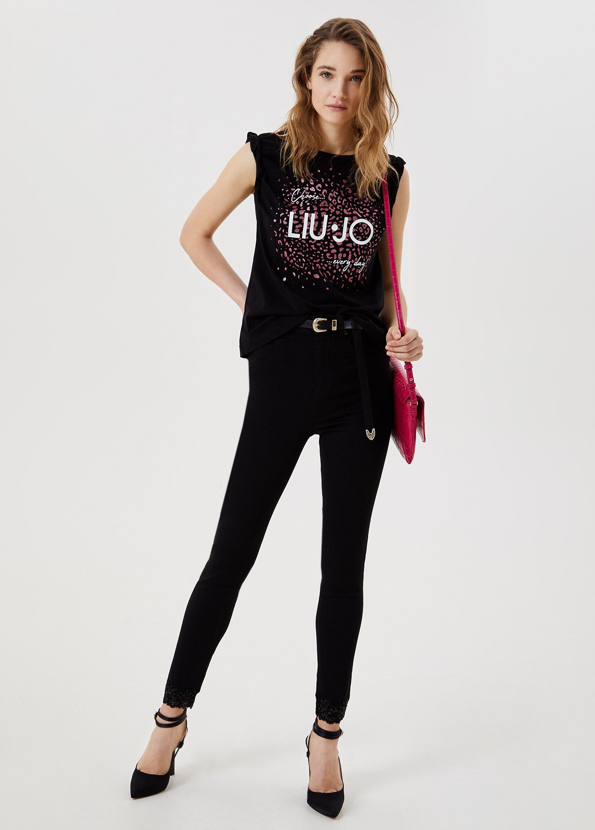 T-shirt con logo / Nero - Ideal Moda