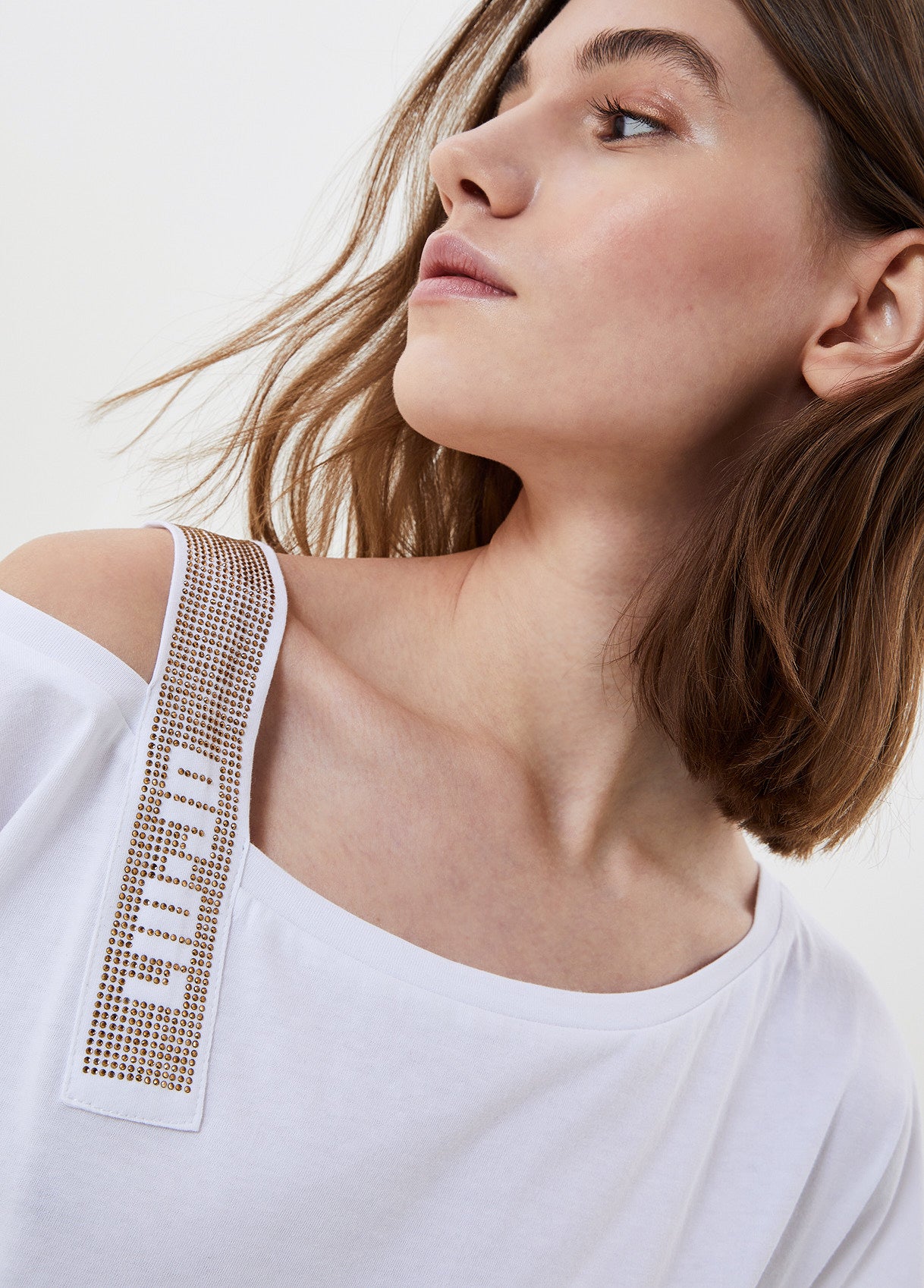 T-shirt con strass / Bianco - Ideal Moda