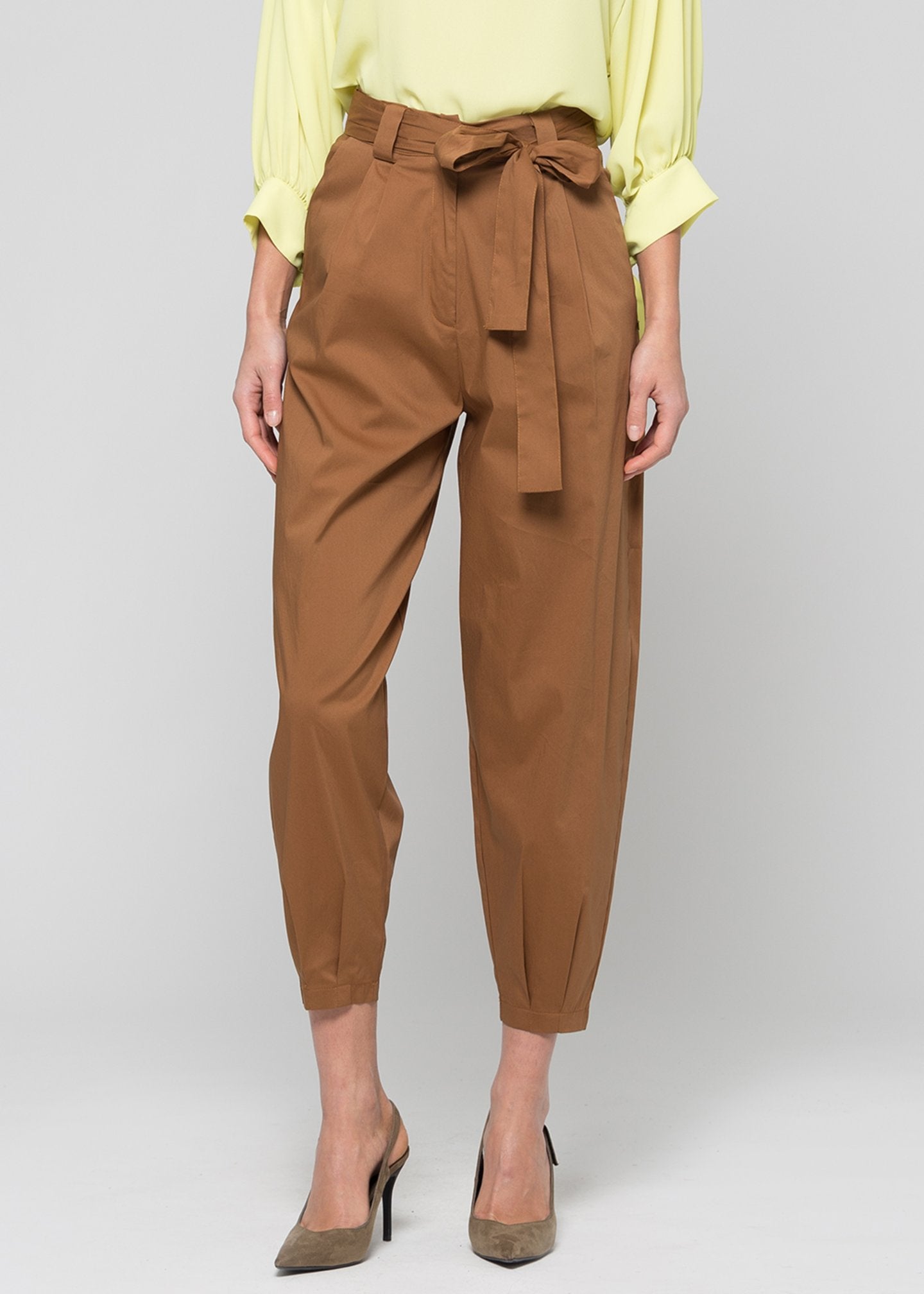 Pantalone baggy in tela paracadute / Marrone - Ideal Moda