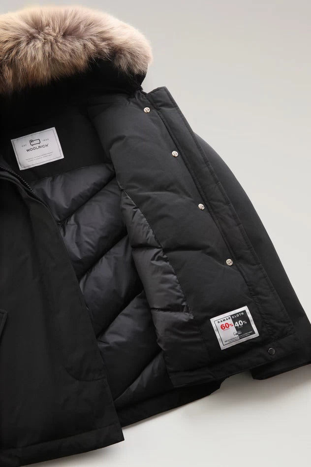 Arctic Parka Corto con Pelliccia Woolrich / Nero - Ideal Moda