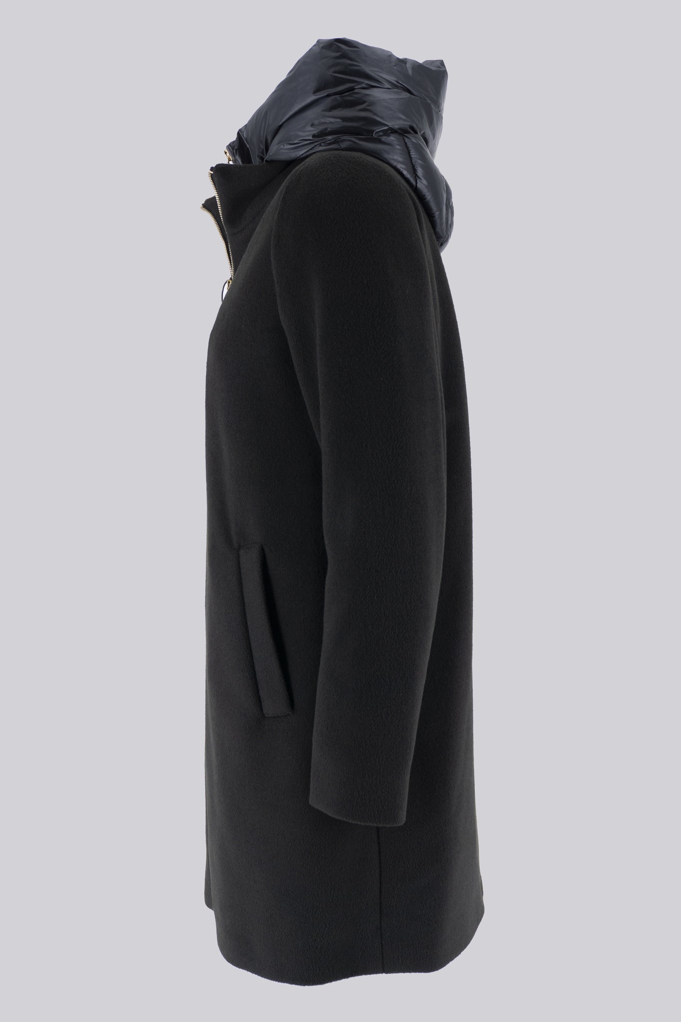 Cappotto Lungo con Pettorina / Nero - Ideal Moda